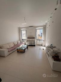 Appartamento via Carducci 10, Trieste