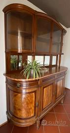 Credenza antica 
