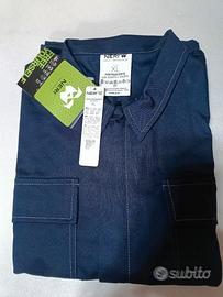 divisa giacca e pantaloni