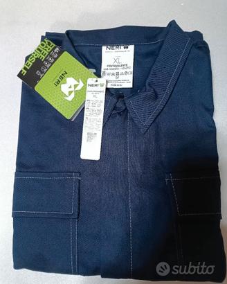 divisa giacca e pantaloni