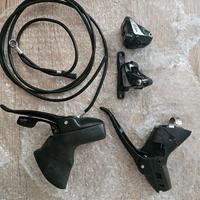 LEVE ERGOPOWER SRAM RIVAL 11V HYDRO2 + FRENI PM