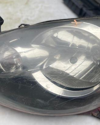 FARO ANTERIORE SINISTRO TOYOTA Aygo 2° Serie FARO