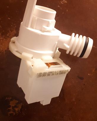 Electrolux pompa scarico acqua nuova
