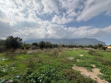 Terreno, Carini.