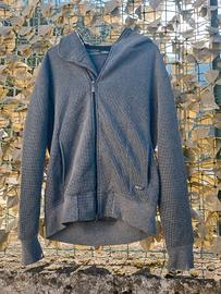 Felpa elegante con zip e cappuccio della Yab51