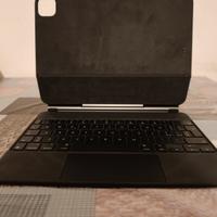 iPad Magic Keyboard per modelli Air come nuova