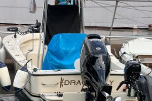 AL CUSTOM 21 CC + 200hp SUZUKI (2025) +6hp SUZUKI