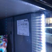 Distributore vending