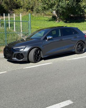 Splendida Rs3 con pack Rs Dynamic Plus, Km 14900