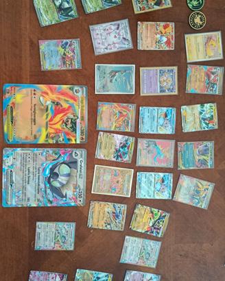  Carte Pokémon (tra cui Charizard ex 228/197)