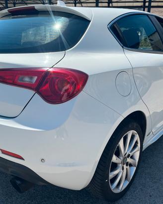 Alfa Romeo Giulietta 2.0 JTDm-2 140 CV Progression