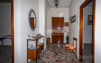 Trilocale in zona Regina Pacis