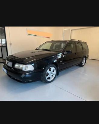 volvo V70 T5 
