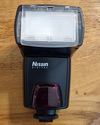 Flash Nissin D622 per Nikon