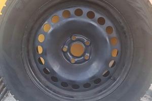 Gomme invernali Firestone completo