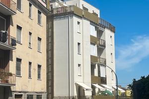 Privato affitta appartamento 5 piano c/terrazzo