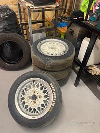 Cerchi in lega MOMO  5.5J13