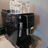 Macchina caffè DeLonghi ECAM 23.125.B