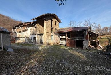 CASA SEMINDIPENDENTE A BARGE