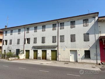 FABBRICATO DA PERSONALIZZARE - posizione strat...