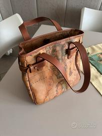 Borsa Alviero Martini