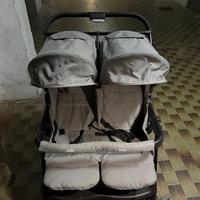 Passeggino gemellare
