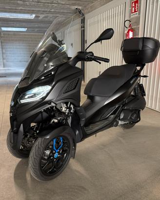 Piaggio Mp3 310 Sport con Accessori
