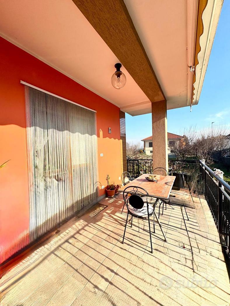 Casa – Rivoli, Tetti Neirotti - Vista 3