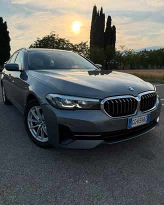 BMW G31 2021 518d mild hybrid