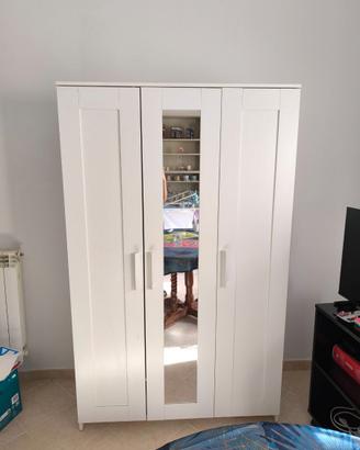 Armadio guardaroba IKEA BRIMNES bianco – 80 €