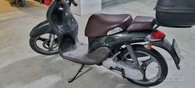 Yamaha Why 50 - Omologato per 2 - Pratico e Funzio