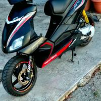 Aprilia SR 50 Racing Replica