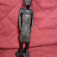 statuetta antica in legno massello arte africana