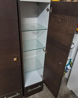 Pensili bagno sospesi