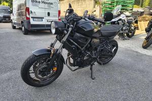 YAMAHA XSR 700 Abs