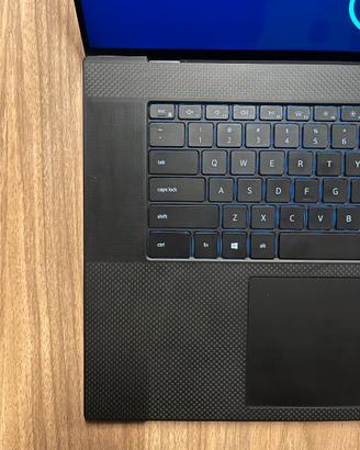 Lapto Dell xps 17 9700 64GB 1TBSSD