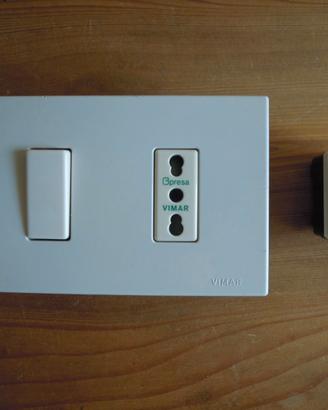 VIMAR 8000 + SIEMENS 6 moduli 5TE4