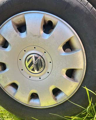 Gomme e Cerchi  metallo golf/audi