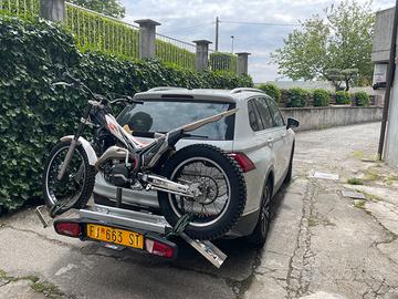 Portamoto da gancio traino Towcar