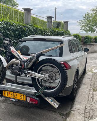 Portamoto da gancio traino Towcar