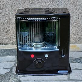 STUFA A COMBUSTIBILE LIQUIDO