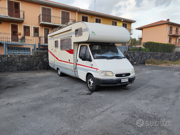 Camper sette posti