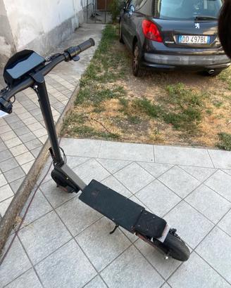 Monopattino elettrico kukirin g2 (valuto scambi)