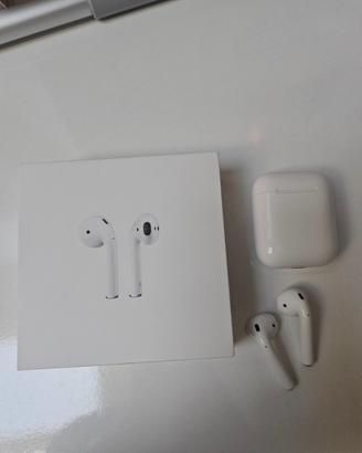 Apple AirPods 2