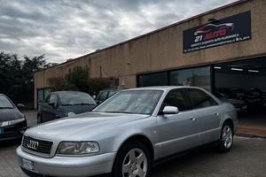 Audi A8 2.5 V6 TDI/180 CV cat quattro Tiptr.