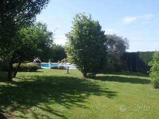 Villa plurifamiliare in Zona San Pellegrino/Canali