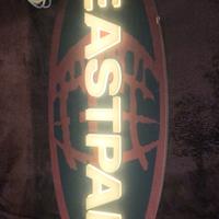 insegna Eastpak illuminata vintage 