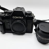 Contax RX analogica + Zeiss Planar 50mm f/1.4 CY