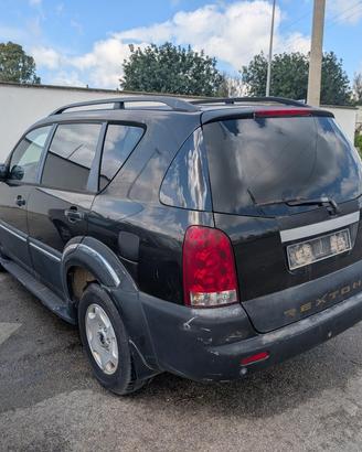 Ssangyong rexton gab 2.7 xdi 4x4 165cv - ricambi