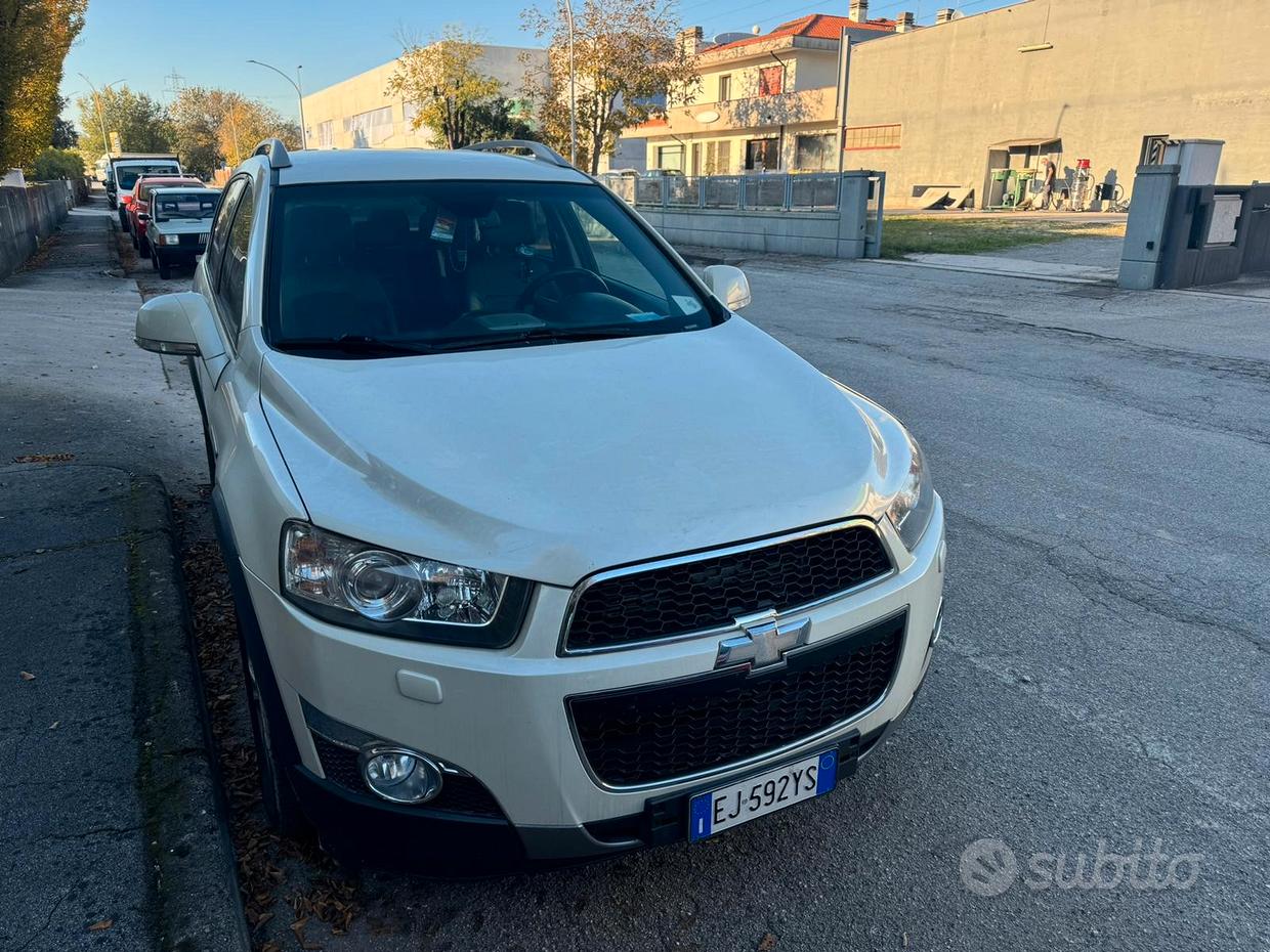 CHEVROLET Captiva